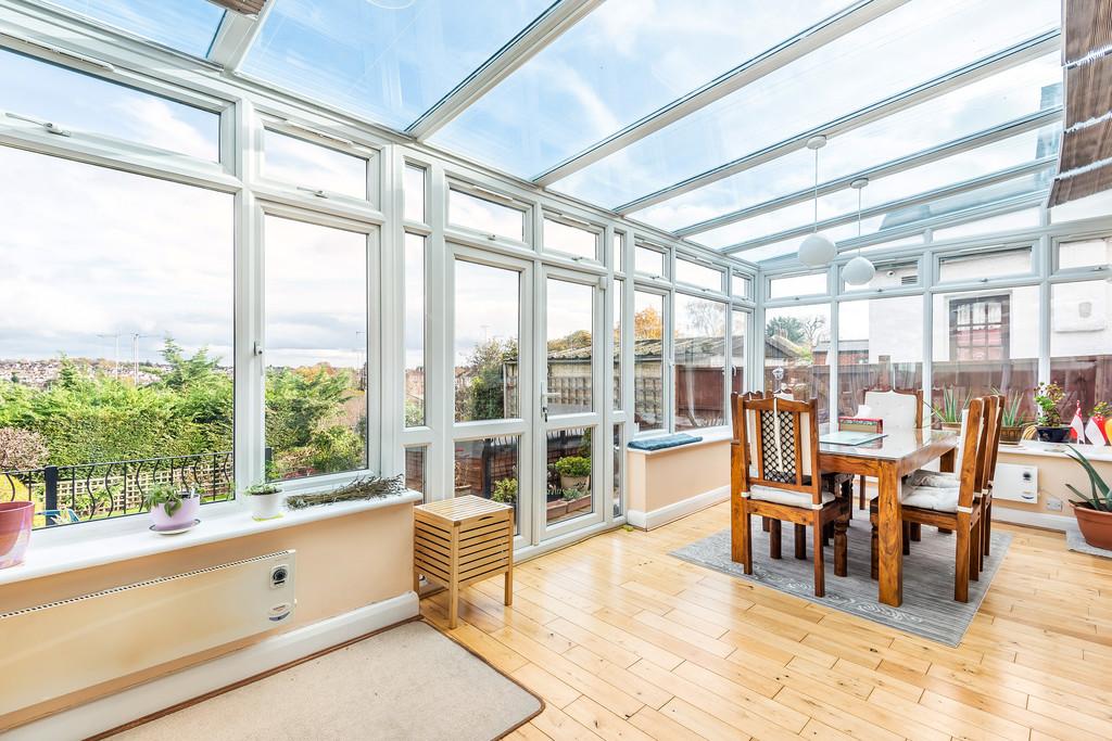 Gallants Farm Road, East 4 bed semidetached house £740,000