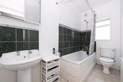 135 Birkbeck Road, Sidcup, DA14 4DJ