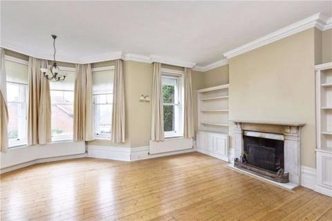 East House Wrens Hill, Oxshott, Leatherhead, KT22 0HN