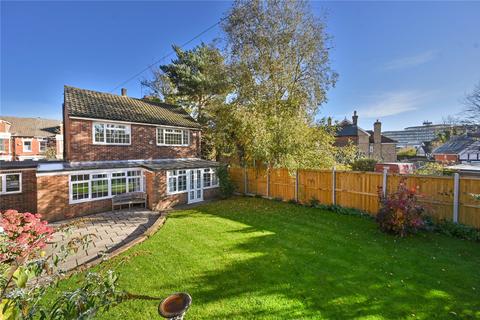 30 Albert Road, Ashford, TN24 8NX