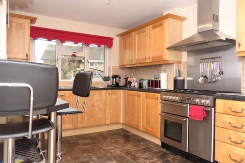 35 Winton Grove, Minworth, Sutton Coldfield, B76 1XE