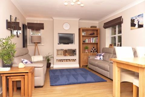 19 Regents Way, Sutton Coldfield, B75 7NW