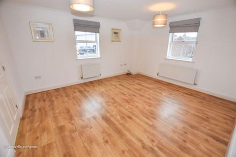 2 bedroom apartment to rent, Olivier House, Altrincham