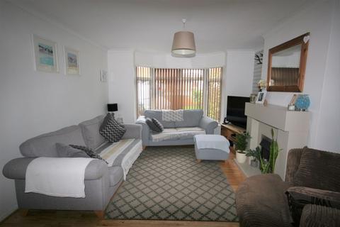 76 Colin Road, Barnwood, Gloucester, GL4 3JN
