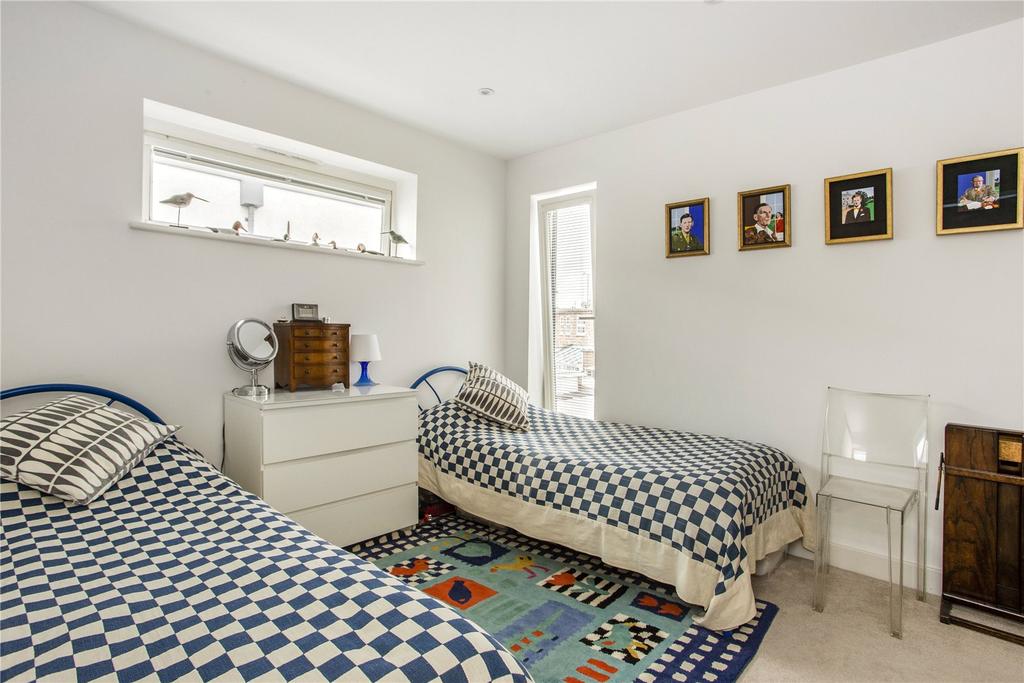 3 Tivoli Villas