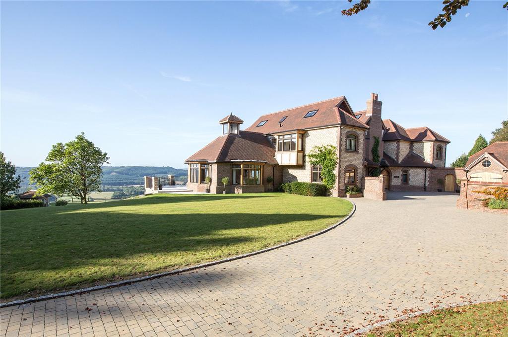Marley Heights, Haslemere, Surrey, GU27 9 bed detached house for sale