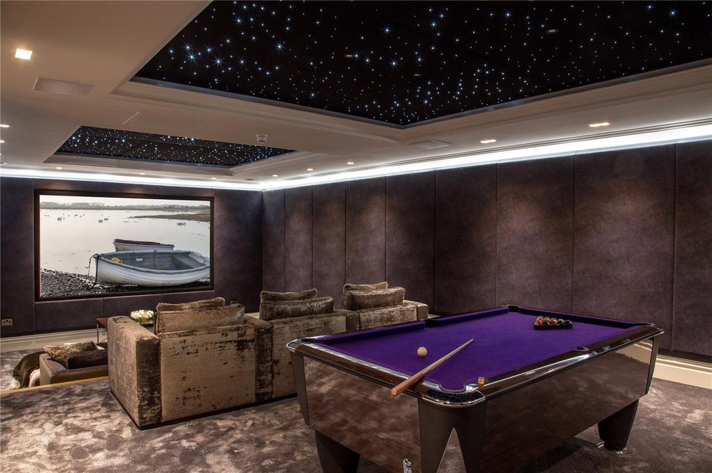 Games/Cinema Room