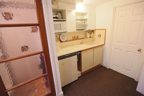 3 Marlowe Close, Torquay, TQ2 6DQ