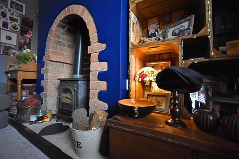 15 Lambert Road, Worcester, WR2 5DD