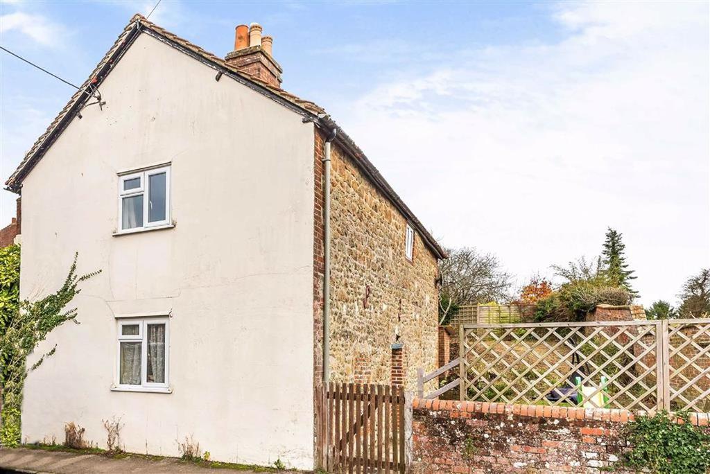 White Street, Market Lavington, Wiltshire 3 bed house £289,950