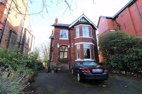 7 Alness Road, Manchester, M16 8ET