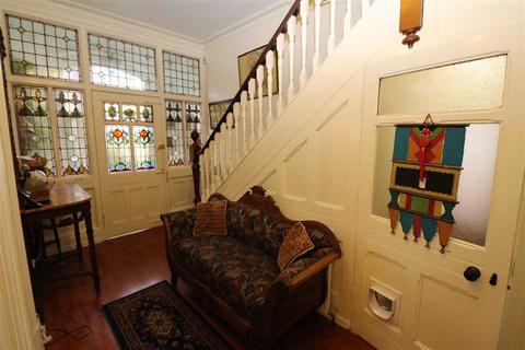 7 Alness Road, Manchester, M16 8ET