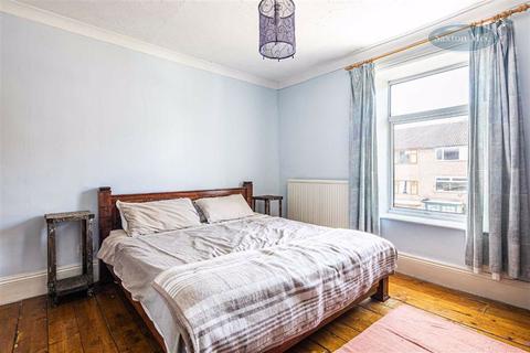 86 Bates Street, Sheffield, S10 1NQ