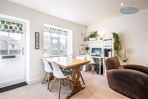 170 Uppergate Road, Stannington, Sheffield, S6 6BY