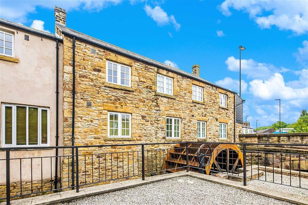 Corn Mill Court, Loxley Road, Sheffield, S6 2 bed apartment £150,000