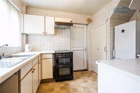 26 Fairbarn Road, Sheffield, S6 5PP