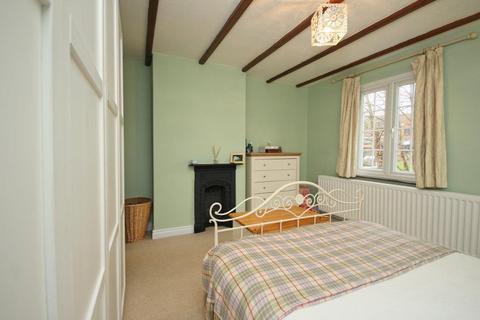 5 Lilac Grove, Little Weighton, Cottingham, HU20 3XL