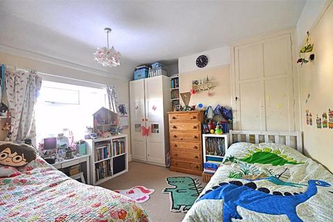 9 Cornmeadow Lane, Worcester, WR3 7NY