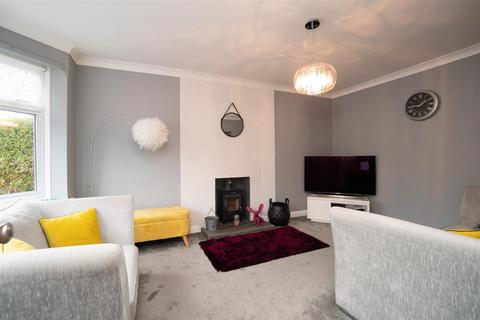 107 Greythorn Drive, West Bridgford, Nottingham, NG2 7GB