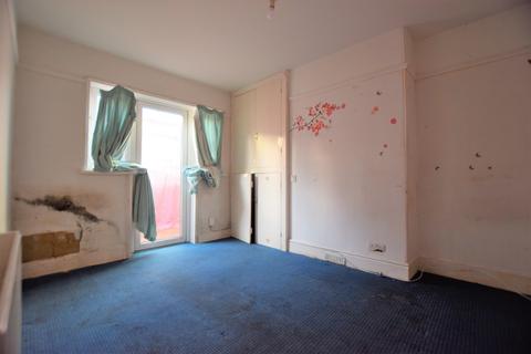 108 Cowick Lane, Exeter, EX2 9HE