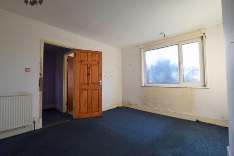 108 Cowick Lane, Exeter, EX2 9HE