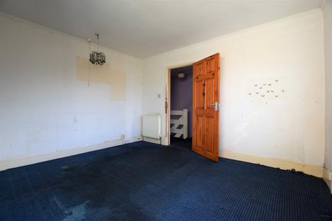 108 Cowick Lane, Exeter, EX2 9HE