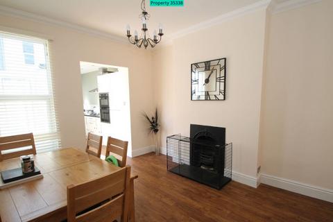 2 bedroom terraced house to rent, Rosebery Avenue, Plymouth, PL4 8SU