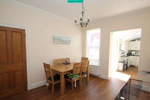 2 bedroom terraced house to rent, Rosebery Avenue, Plymouth, PL4 8SU