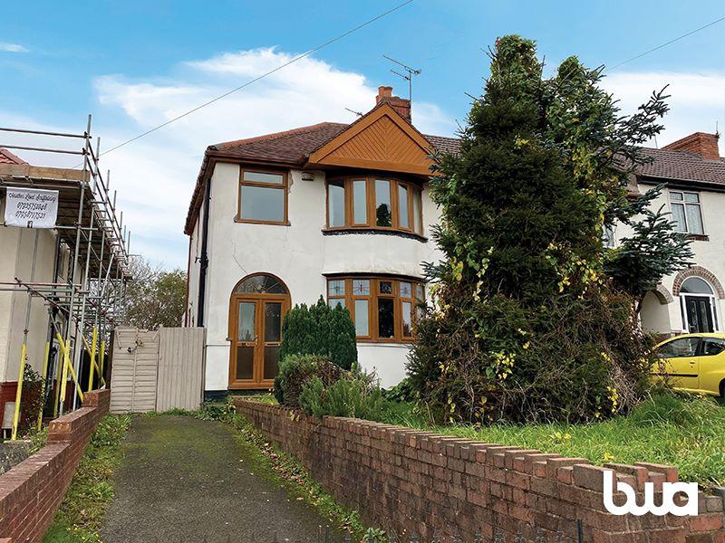 Tansey Green Road, Brierley Hill, West Midlands, DY5 4TE 3 bed semi