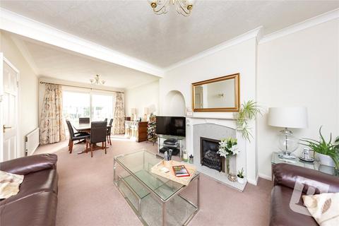 8 Fleet Close, Upminster, RM14 1PS