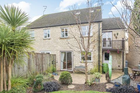 43 Eton Close, Witney, OX28 3GA
