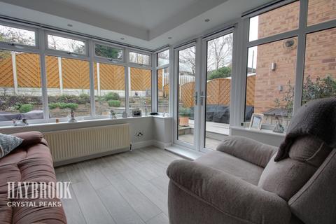10 Lambcroft View, Woodhouse, Sheffield, S13 7SE