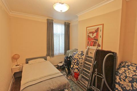 3 Strode Road, London, E7 0DU