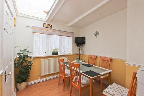 3 Strode Road, London, E7 0DU