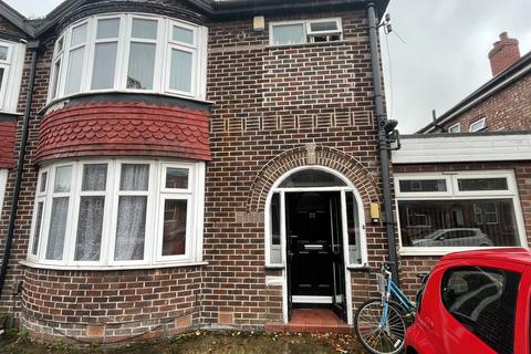 7 bedroom semi-detached house to rent, Egerton Road, Fallowfield