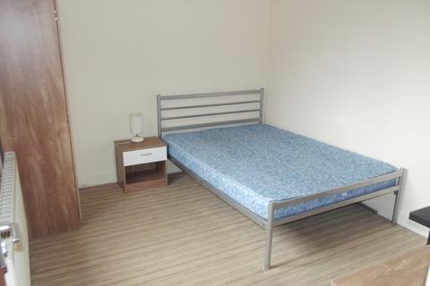 2 bedroom apartment to rent, Egerton Road, Fallowfield, Manchester