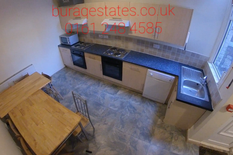 7 bedroom detached house to rent, Longford Place, Manchester