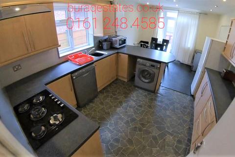 7 bedroom townhouse to rent - Kingswood Road, Manchester M14 6RY