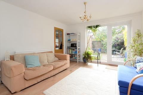 17 Riverside Close, Bridge, Canterbury, CT4 5BN