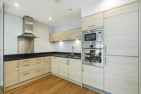 2 bedroom flat to rent, Ellesmere Court, Fulham Road, SW10