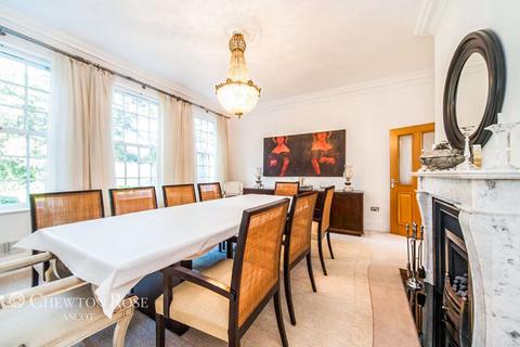 Abbey Place Friary Road, Ascot, SL5 9HD