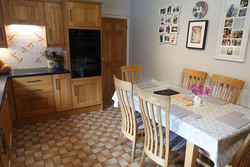 Kitchen/breakfast room 1