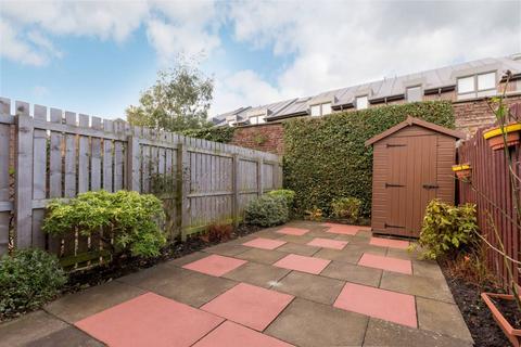 29 Easter Hermitage, Edinburgh, EH6 8DR
