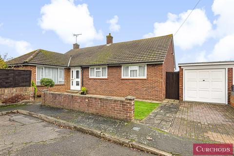 3 Copthorne Close, Shepperton, TW17 9EW