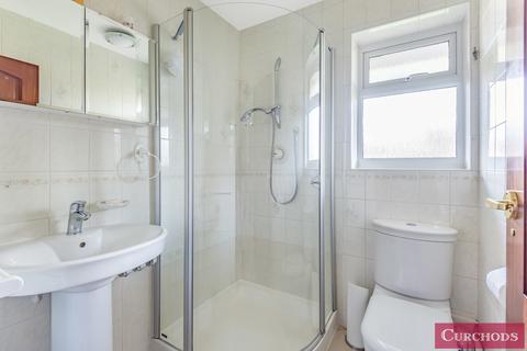 3 Copthorne Close, Shepperton, TW17 9EW