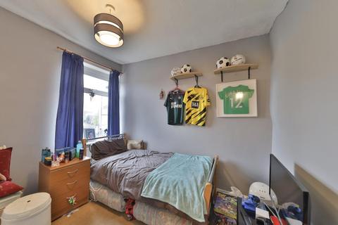 13 Ashfield Road, Harrogate, HG1 5ES