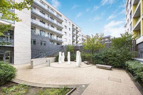 2 bedroom flat for sale, Werner Court, Limehouse Cut, London