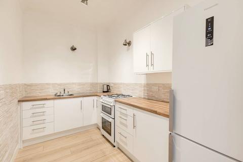 2f1, 3 Buccleuch Terrace, Edinburgh, EH8 9NB