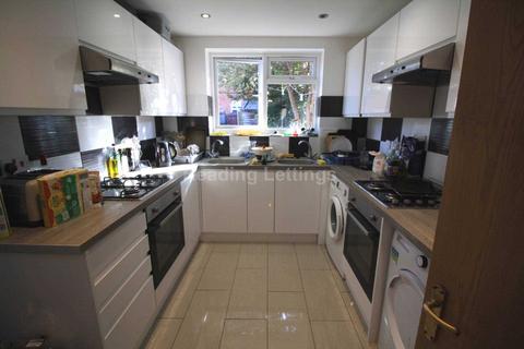 undefined, Palmer Park Avenue, Reading