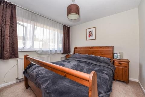 8 Osterley Drive, Caversham, Reading, RG4 6XP
